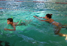 Click pentru zoom Cursuri inot copii Bucuresti